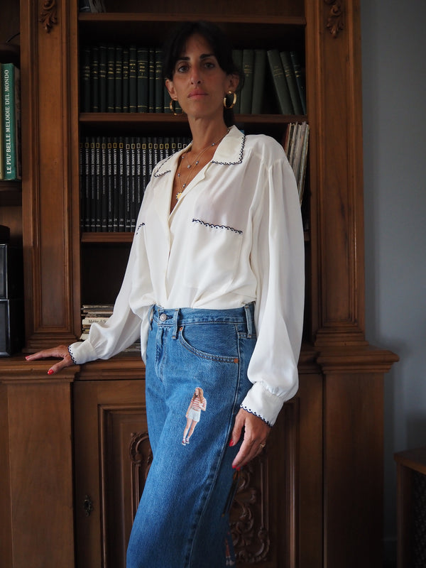 EMBROIDERED SHIRT