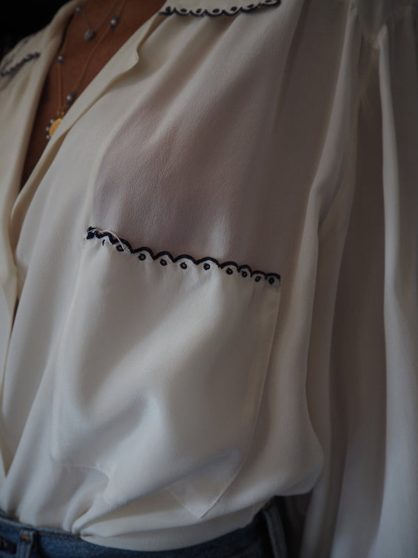 EMBROIDERED SHIRT